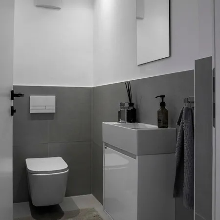 Appartement Garconniere mit Parkplatz&Terrasse à Golling an der Salzach Chambre photo