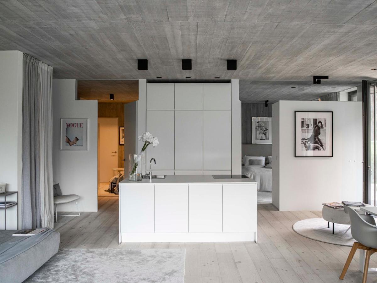 Appartement Garconniere Mit Parkplatz&terrasse *